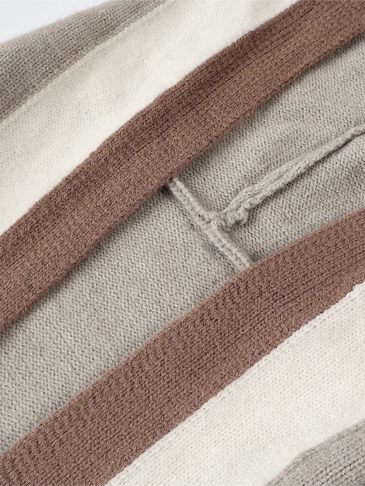 2024 Autumn e inverno New Women's Claksing Vertical Stripes Cardigan Long Capuz (com bolso)