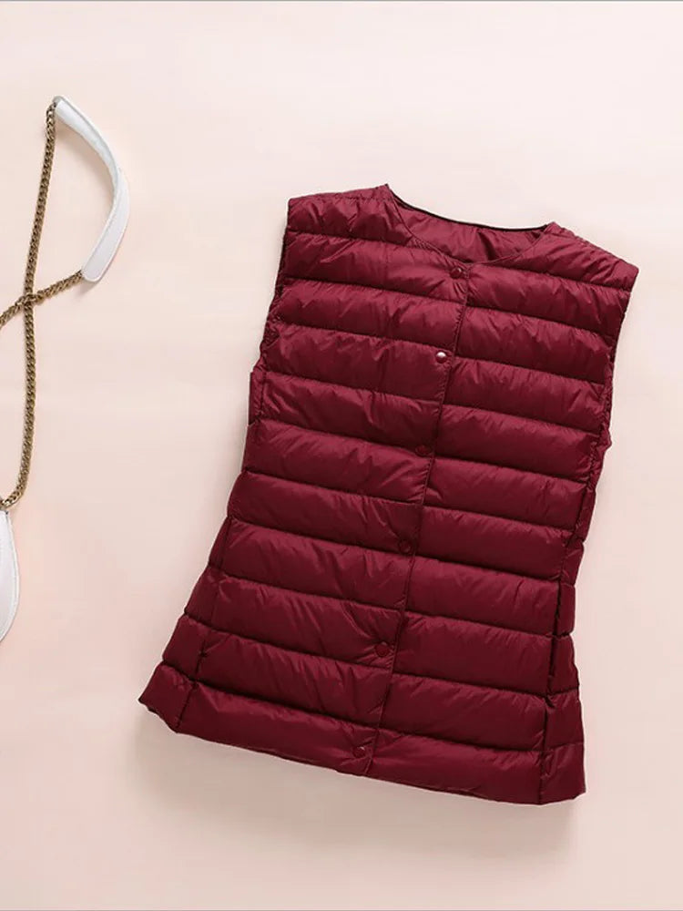 0-10℃ Ultralight Down Vest Women 2024 New Autumn Winter Female Duck Down Waistcoat Puffer Feather Padded Sleeveless Warm Jackets