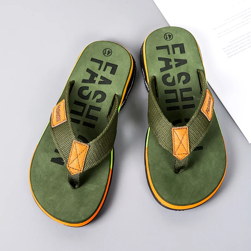 Wysokiej jakości zielone mężczyźni Summer Flip-Flop nie poślizgowe kapcie plażowe dla mężczyzn na zewnątrz klapki klapki mody mody slajdy chinelo masculino