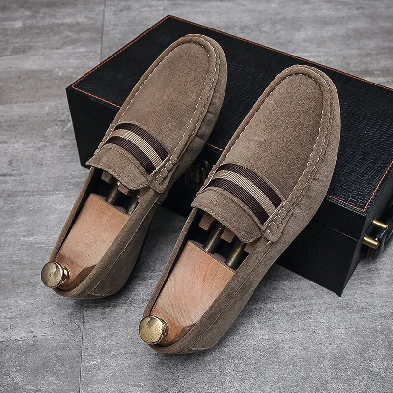 Tênis Brand Men Shoes New Men Casual Shoes Allmatch Loafer Shoe Men Fashion Business Shoe Fashion Soft Sole Social Shoe 2024