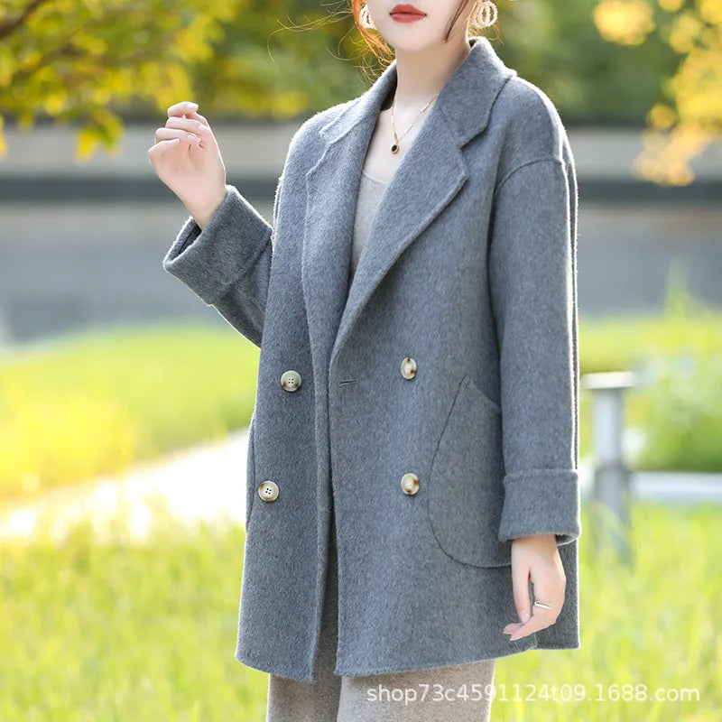 2024 Žena svrchní oděvy Summer Casual Solid Střední věk Aplikace Vlněná vlna směsí nové v kabátech speciální pult