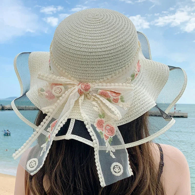 Women Elegant Wide Brim Straw Hat Summer Beach UV Protection Plus Adjustable Sun Hat With Lace Bow Foldable Outdoor Vacation