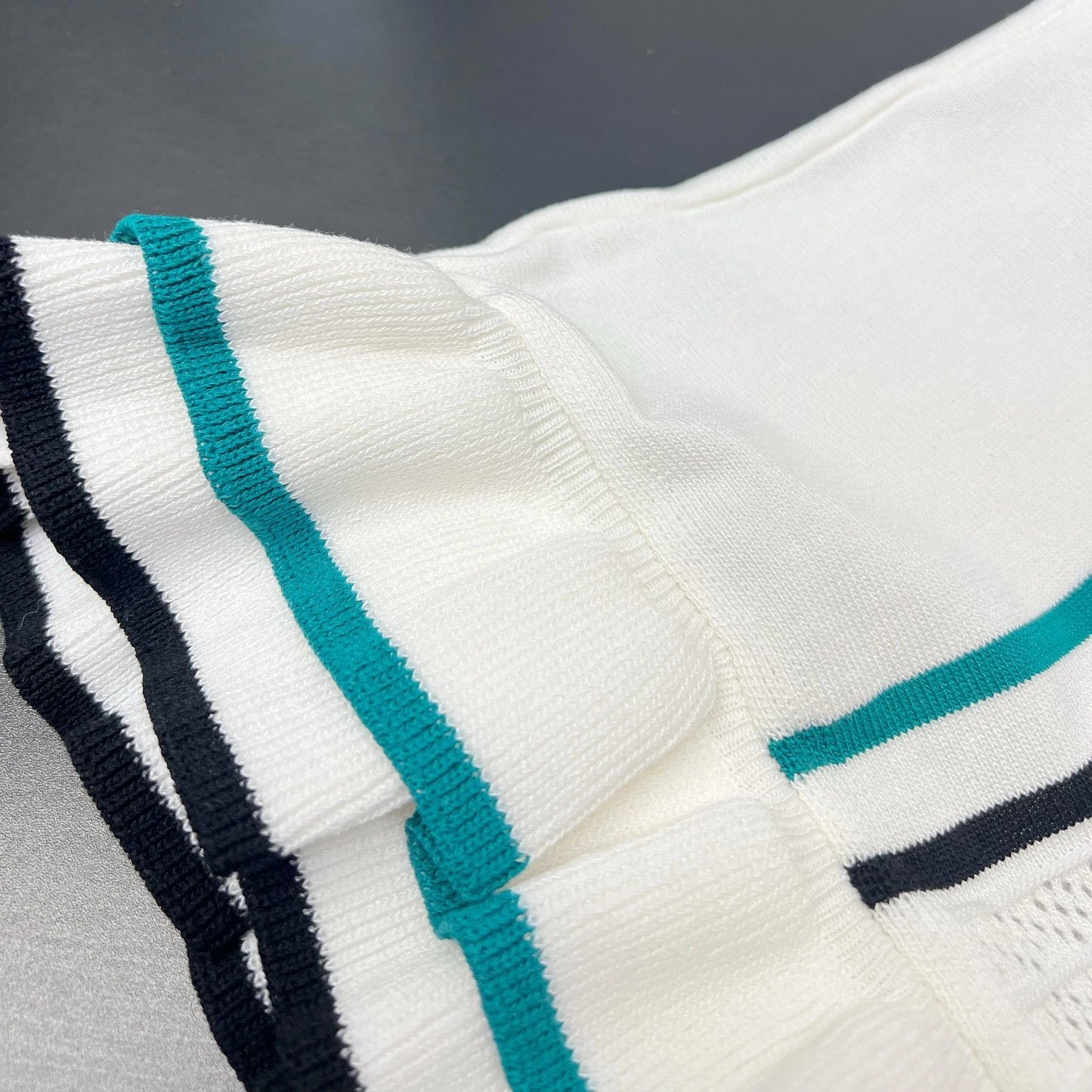 Yuoomuoo šik modni seksi paket boki pletena mini obleka 2025 poletna vintage zavrnitev ovratnika ruffled zabava obleka Streetrwear