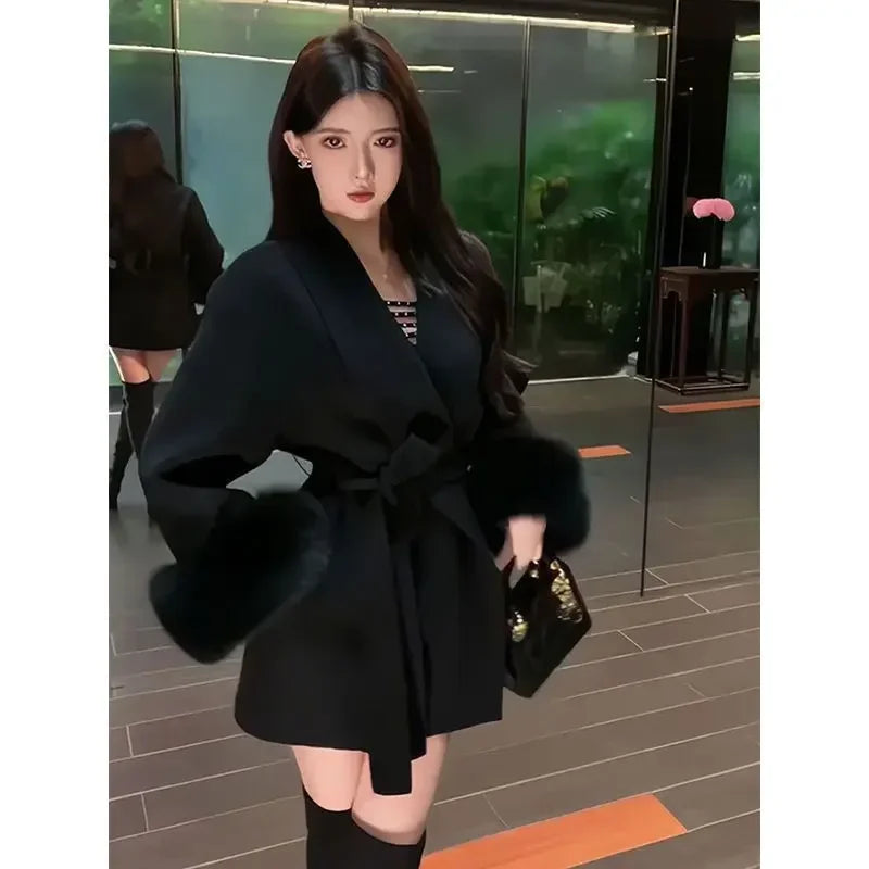 Women's New Autumn And Winter Versatile Tweed Cape Coat Belt Models Highly realistic artificial fox fur Blends Coat for Women