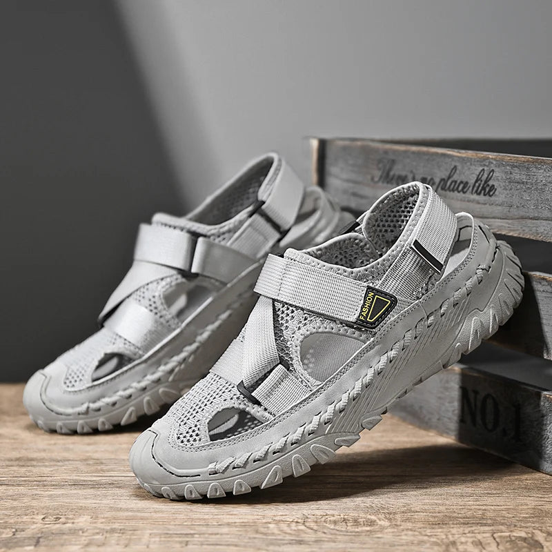 Summer Men Sandals Genuine Leather Mens Casual Shoes Outdoor Men Leather Sandals for Men Beach Shoes Roman mens Shoes