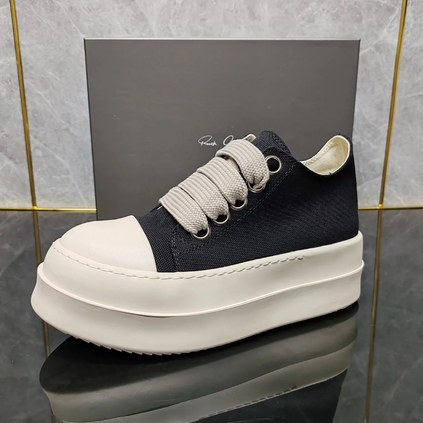 Ricks shoes high-density canvas low-top shoes Joker thick shoelaces casual shoes thickened height shoes couple.