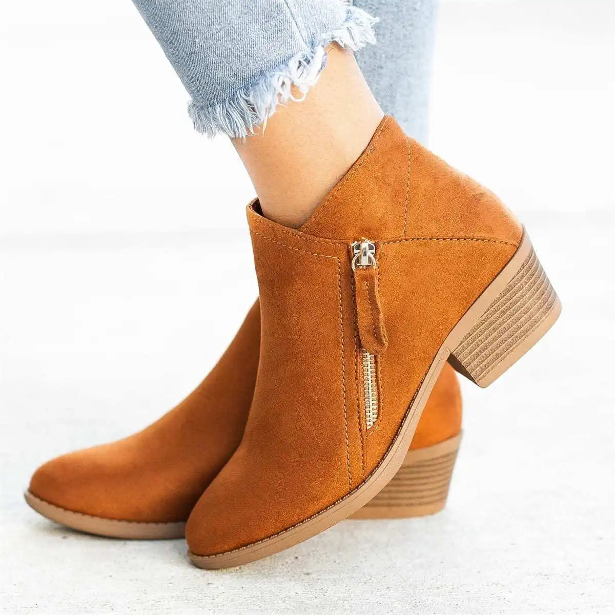 2023 Women Booties Autumn Suede chelsea Boots Women Fashion Platform Boots Side Zipper Heeled Ankle Boots Botas De Mujer