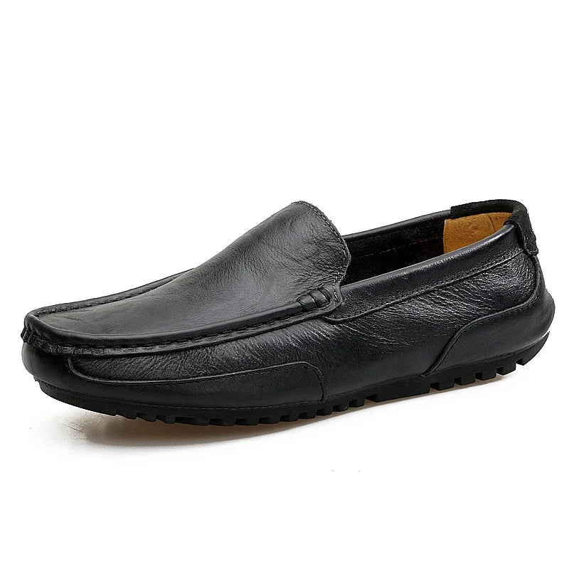 2023 Summer Men Casual Shoes Luxusní značka pravá kožená pánské mokasíny Moccasins Hollow Out prodyšný skluz na hnacích botách