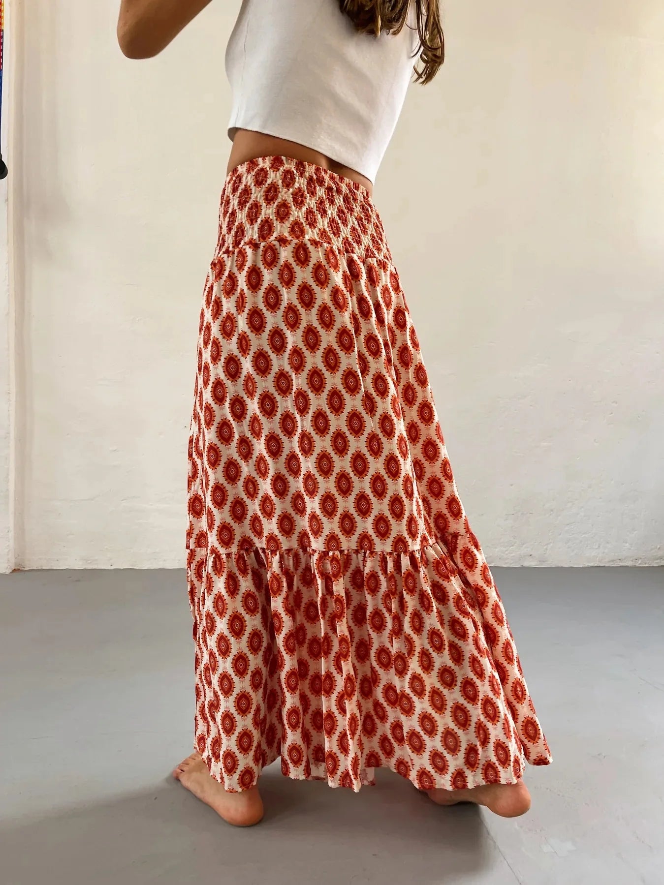 Women's Casual Boho Skirts New Spring Summer Fashion Vintage Loose Elastic Waist Floral Print Ethenic Style Beach Maxi Skirt