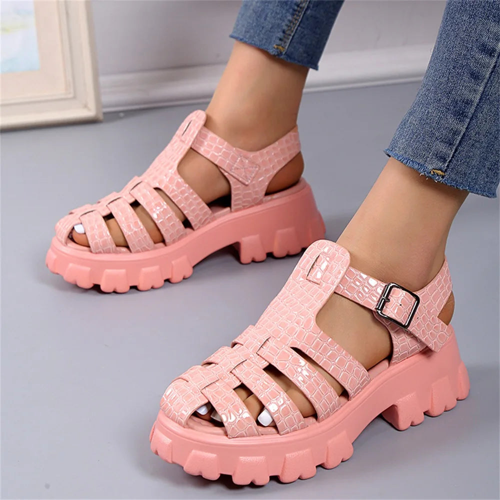 Summer Sandals Women 2025 New Roman Ladies Flat Beach Closed Nose Sandals 35-43 Large-Sized Female Casual Shoes Platform Sandals