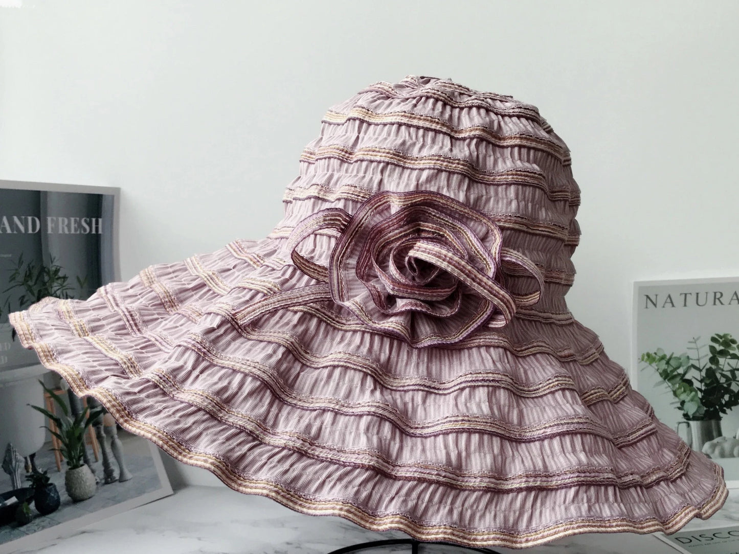 HT1676 2018 New Fashion Women Hat Korea Style Flower Packable Large Wide Brim Hat Anti-UV Adjustable Ladies Floppy Beach Sun Hat