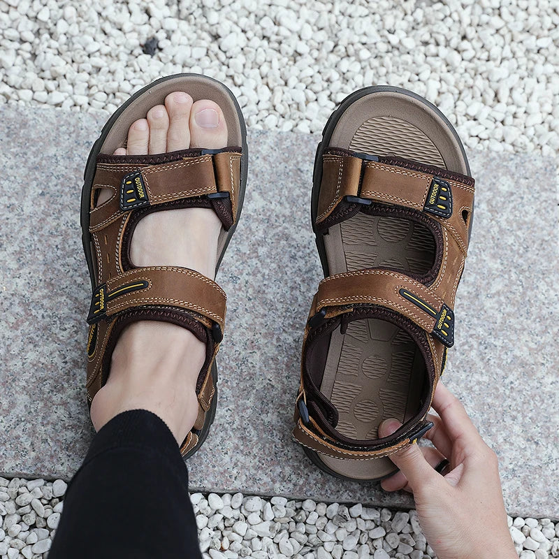 Classic Men's Sandals Summer Genuine Leather Beach Sandals Fashion Men's Casual Shoes Wading Sandals Outdoor Sneakers Plus Size