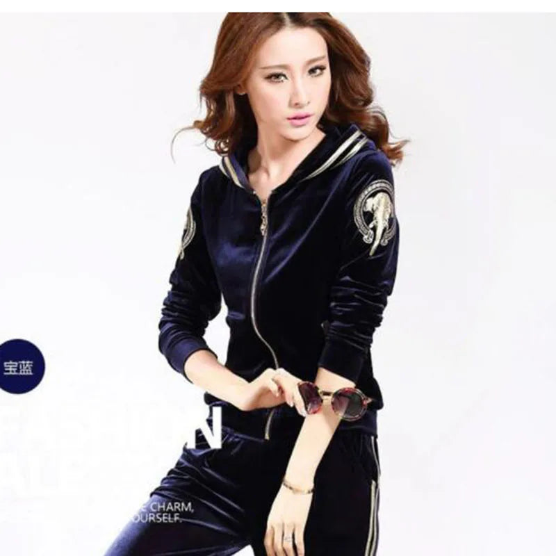 2025 Autunno primaverile Nuova femmina femmina Golden Velvet Casual Abbigliamento sportivo Stampa Cappellata con cappuccio +pantaloni Abita
