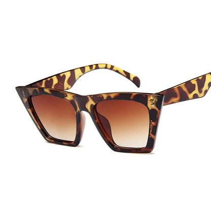 Female Vintage Sunglasses Woman Fashion Cat Eye Luxury Sun Glasses Classic Shopping Lady Black Oculos De Sol UV400