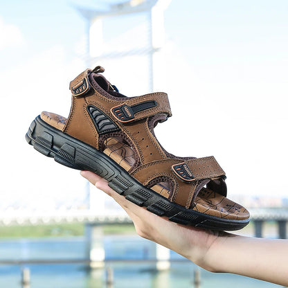 Merkevareklassiske herrer sandaler sommer ekte skinn sandaler menn utendørs casual lette sandal mote menn joggesko størrelse 38-46