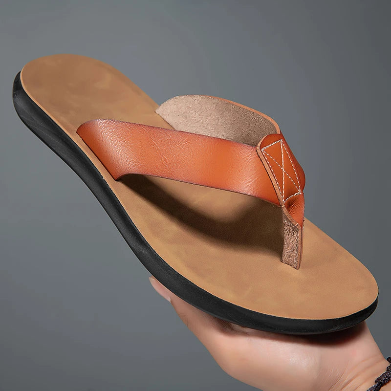 Summer Men Flip Flip Flops Kapciety skórzane światło wygodne plażowe mieszkania w pomieszczenia na zewnątrz męskie flop flip flop chanclas hombre pian
