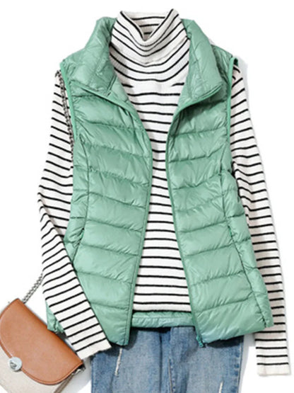 2023 New Ultra Light Down Vest Women Short Vest Windproof Lightweight Warm Waistcoat Female Sleeveless White Duck Down Coat