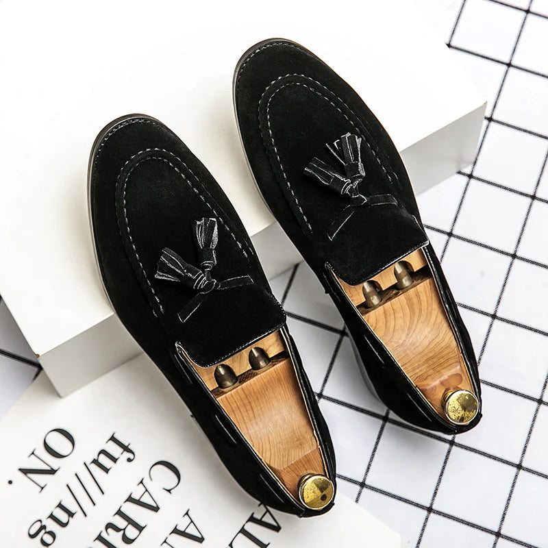 Mali di alta qualità di alta qualità da uomo in pelle vera slip on calzature maschio comodo scarpa da guida con palette antriskid per tutto il gioco