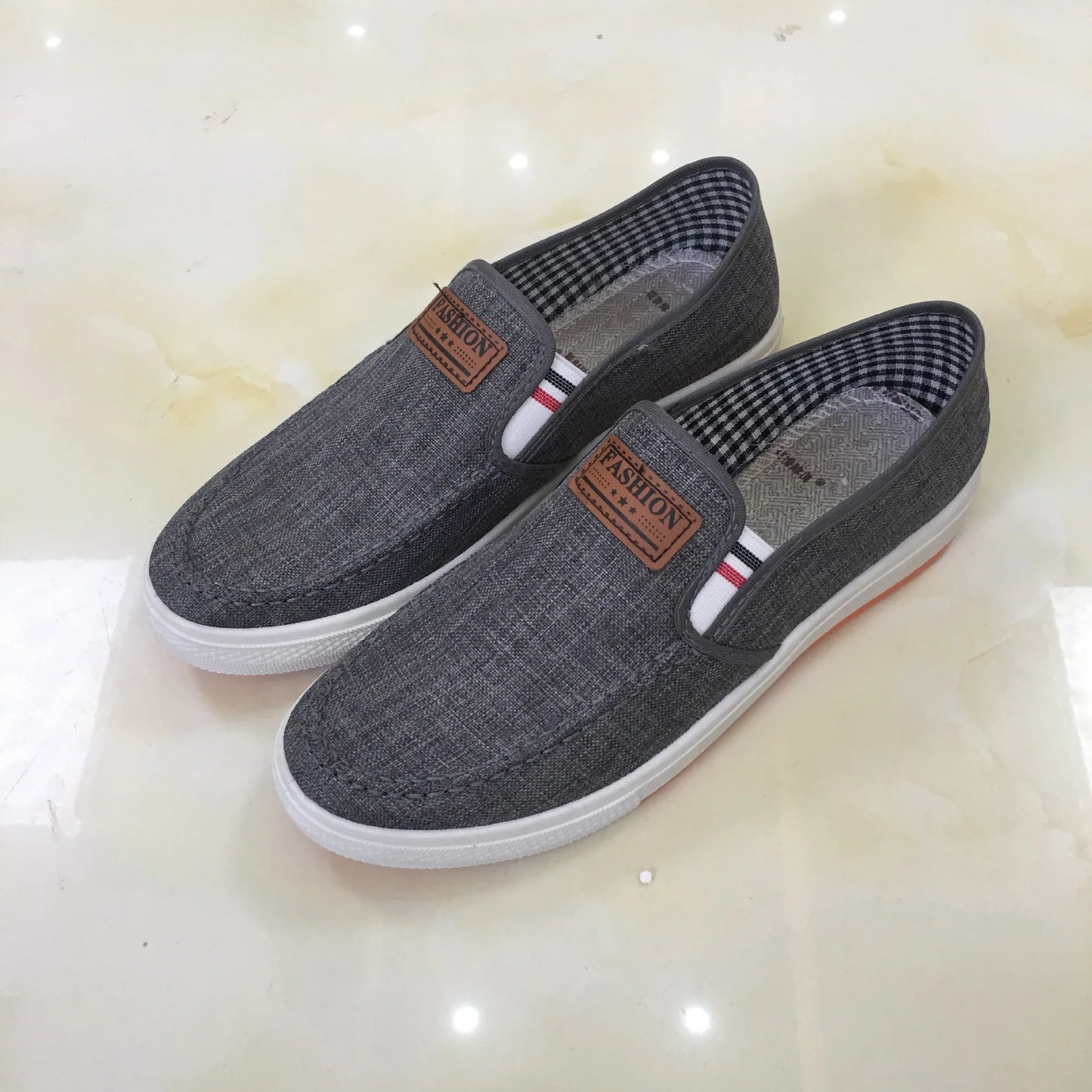 Mænd afslappede sko glider på lærred loafers behagelige at gå lejligheder til mand fyr non slip blød mokkasiner sneakers sommer sommer