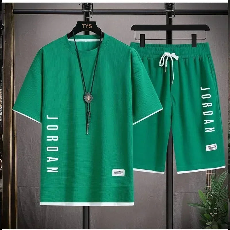 2025 Elegant casual T-shirt and shorts set for men's sports suit loose and comfortable summer waffle set for men