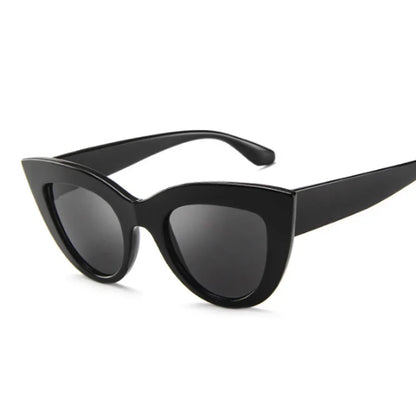Vintage Cat Eye Sluneční brýle Žena značka návrhářka retro sluneční brýle ženské módní zrcadlové venkovní odstíny gradient oculos de sol