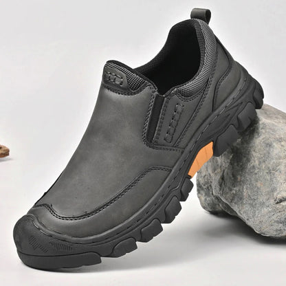 Genuine Leather Mens Slip on Shoes Hand Stitched Male Hiking Footwear Leisure Outdoor Treking Shoes New Antiskid Travel Trainers