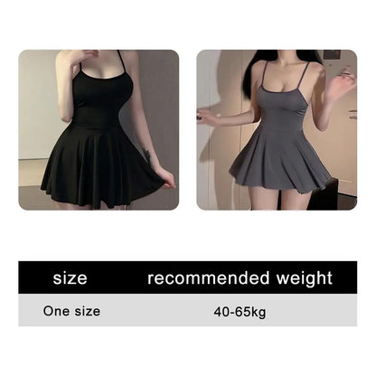 Sexy kvinner plisserte mikro mini dress bandasje glatt uniform slip mini dress nattklubbantrekk lokke ruffled kjole ryggløs