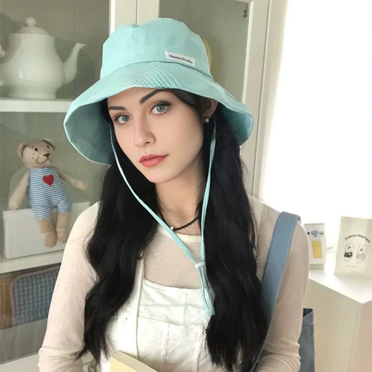 1PC Japanische neue frische Design -Gurt -Eimer -Hüte für Frauen Frühling und Sommer Mode vielseitiger Sonnenschutzmittel niedliche Beckenkappen