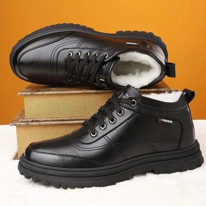 Nieuwe laarzen in de winter verdikt veelzijdige katoenen schoenen Casual gewatteerde sneeuwlaarzen mannelijke leerschoenen buitenshuis niet -slipschoen bota's