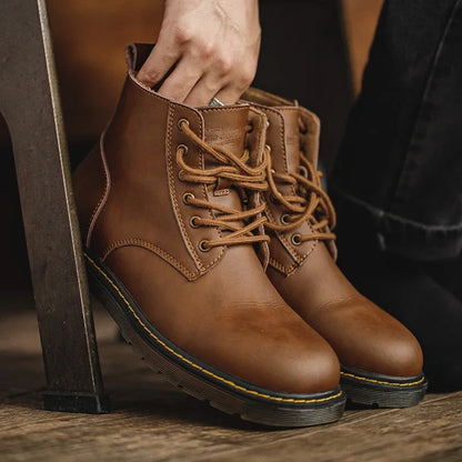 Maden vintage bruin gesplitst lederen high top laarzen mannen herfst en winter motorfiets werk veter ronde teen laarzen buiten enkelschoenen
