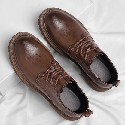 Menns retro forretningsinformelle skinnsko Cowhide Platform Big Head Platform Shoes Form Men British Style Low Work Shoe Male
