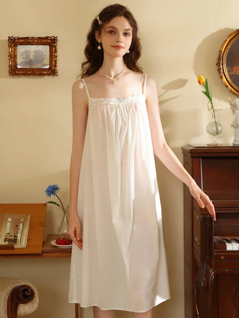Female Summer Victorian Nighthowns Bruffles Cotton in pizzo Nightdress senza maniche Donne Donne Vintage Princess Sexy Sleep abbigliamento