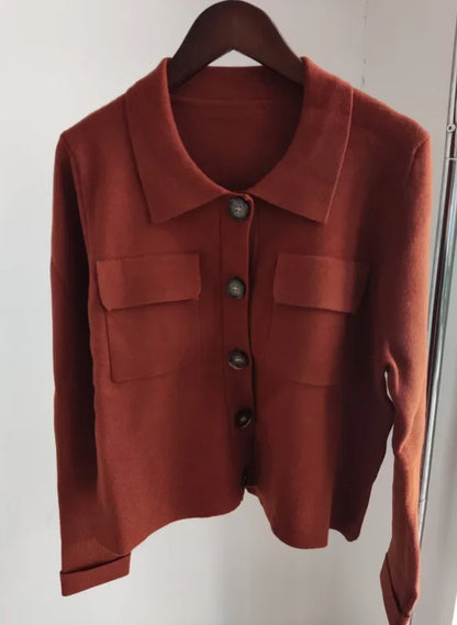 Femmes en tricot en tricot Couleur solide Coll-Down Collar tricot tricot simple Pull à poitrine avec des poches doubles femelles