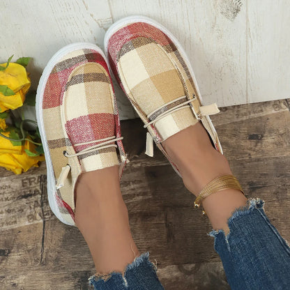 Sapatos de lona feminina Mulher de verão Moda de renda respirável Sapatos esportivos Plataforma feminina Sapatos de designer de designers de designers causal