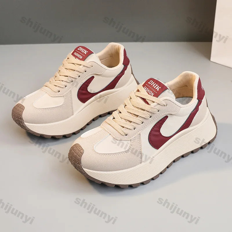 Sneakers de plate-forme à fond épais de la femme Nouveau mélange Nouveau mélange Couleur à lacets Chaussures décontractées femme Round Toe non glissade Vulcanie Sport Chaussures