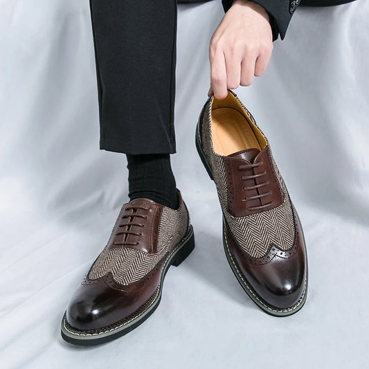 Brand New Men Comfortable Pointed Carving Leather Shoes Spring Fashion Versatile Business Lace Block Color Blocked Leather Shoes