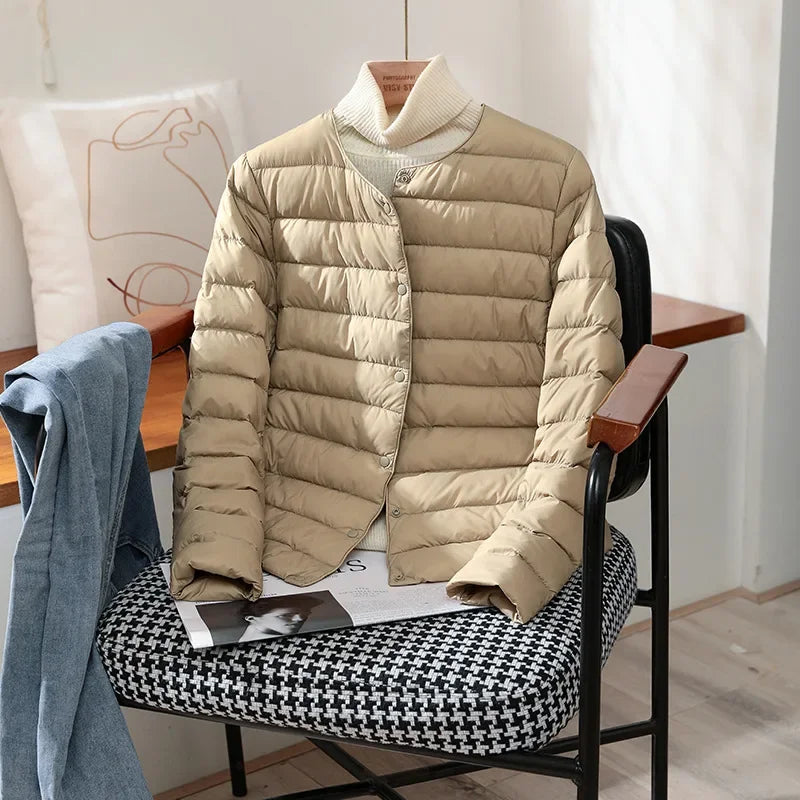 Plus size 2023 Nuova autunno inverno da donna calda Duck White Down Slim Down Slim Down Female Fashion Ultra leggero Paintoni da palla confezionabile