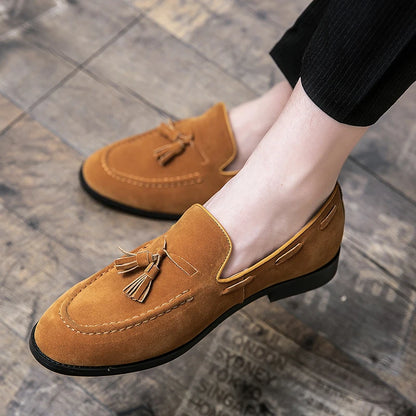 Mali di alta qualità di alta qualità da uomo in pelle vera slip on calzature maschio comodo scarpa da guida con palette antriskid per tutto il gioco