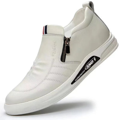 2024 Nouvelles chaussures en cuir décontractées pour hommes modes de mode automne slimon plate de commerce de boutiques