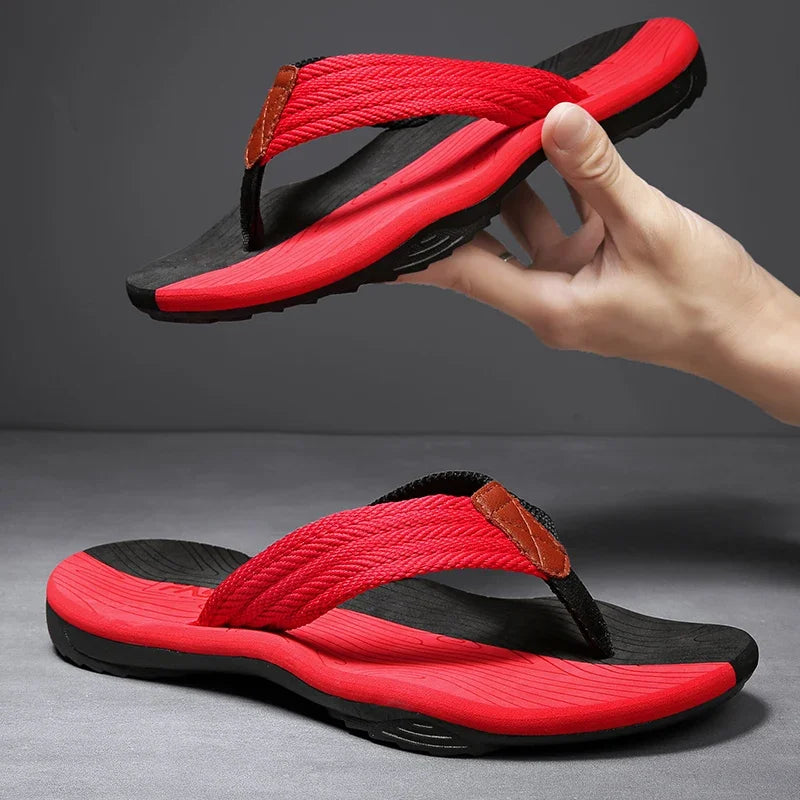 Hágæða vörumerki tískumenn Flip flops Summer Beach Flip Flips Men Casual Bireining Beach Men inniskór úti