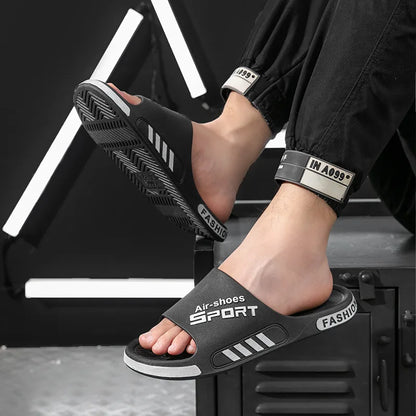 Slifori maschili di moda in PVC SOLE SOLE NON SLIP SCHEDI SCHEDE CASUAL FLOP FLOPS BAGNO CAPPOGLE Coppie da bagno Nuovo Sandalo