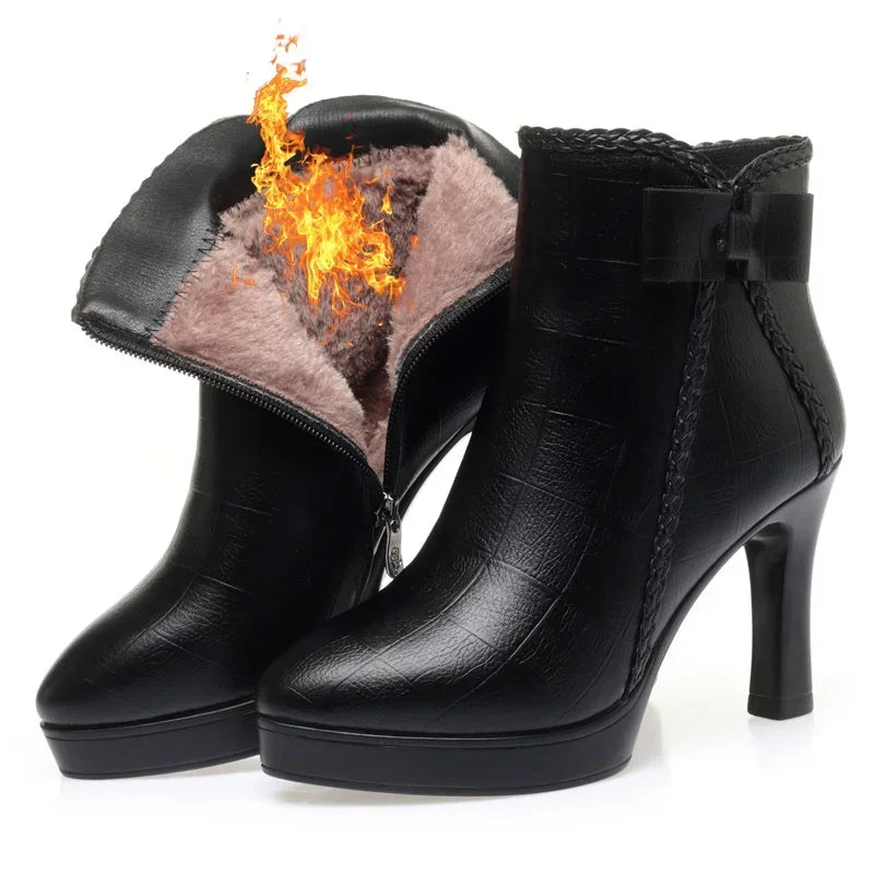 Jesenske cipele za ženske platforme novi plus baršunasti stiletto peta od pete od gležnjača podležnih čizama zimske svestrane šiljasti nožni prst tople kratke čizme