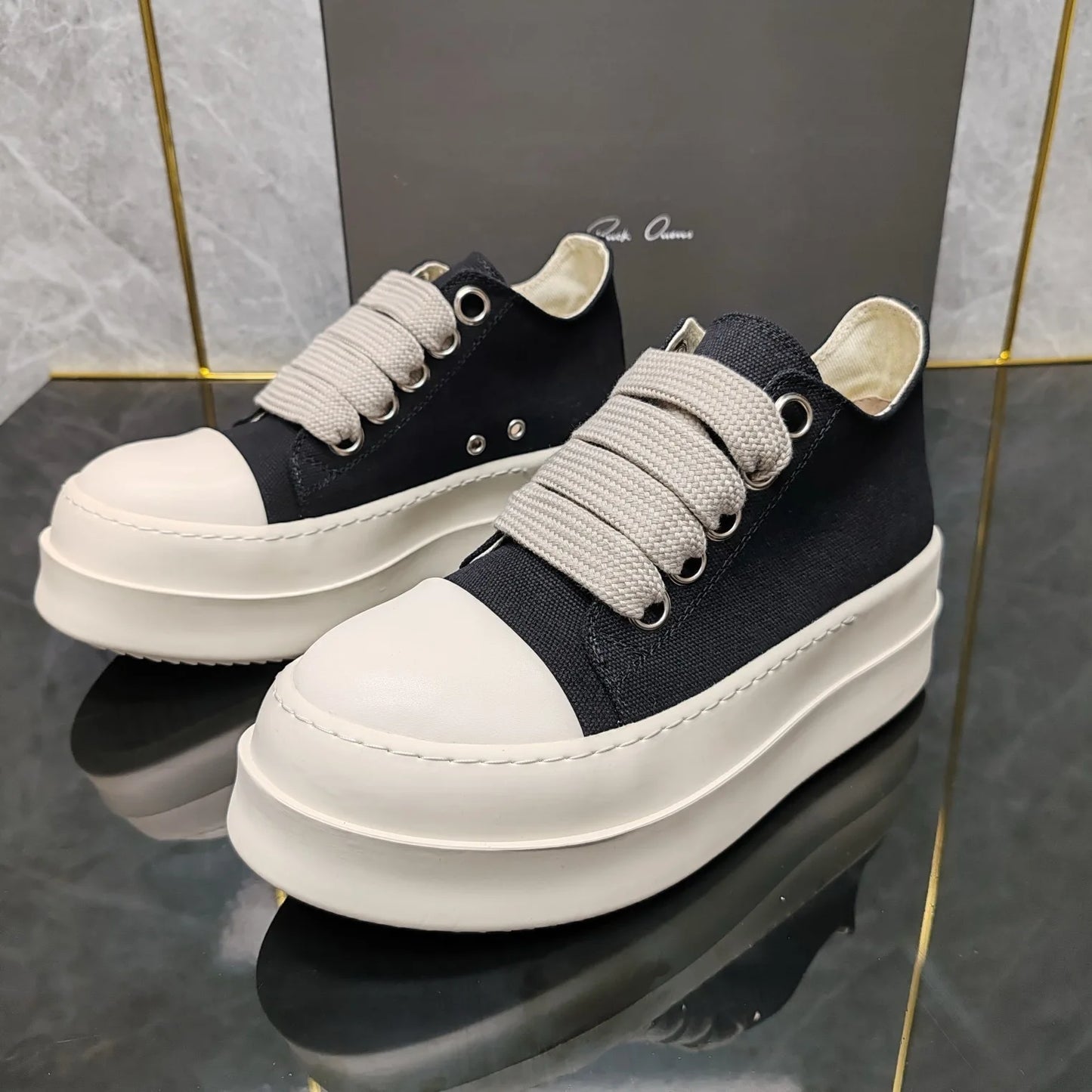 Ricks shoes high-density canvas low-top shoes Joker thick shoelaces casual shoes thickened height shoes couple.