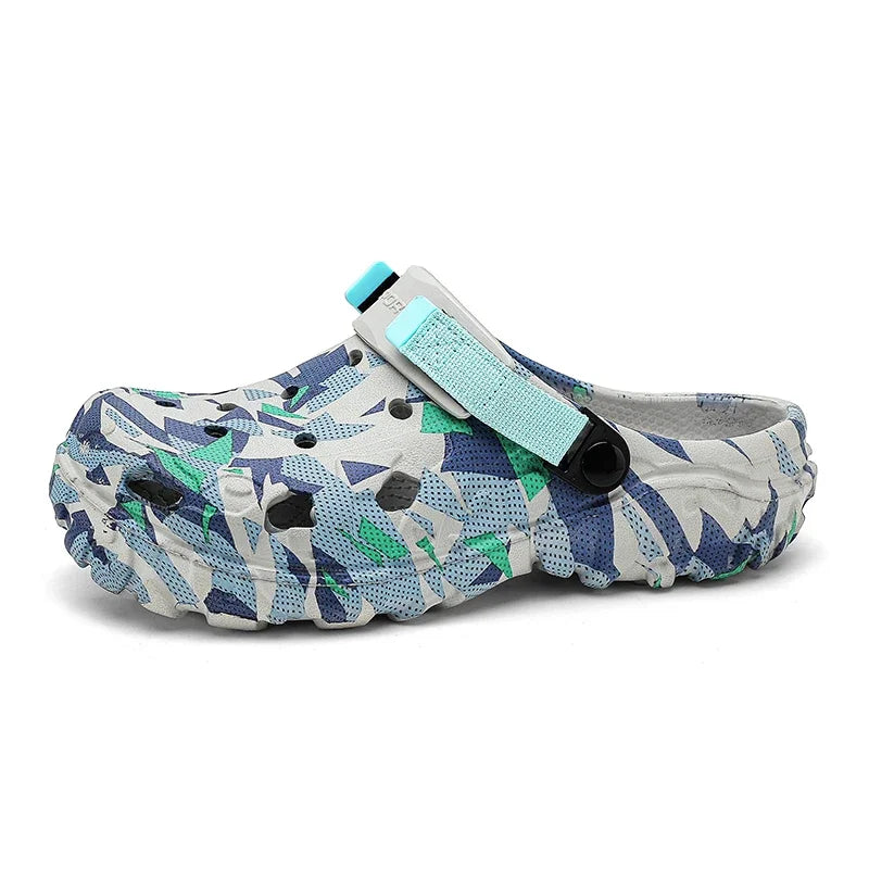 NYE MENNESKLOGER Tøfler Sandal Menn Hagesko Flat kamuflasje Sandaler Mannlige joggesko utendørs flip flops Hjem