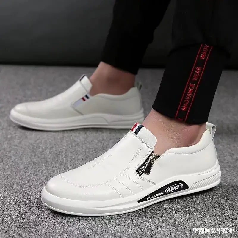 2024 Nouvelles chaussures en cuir décontractées pour hommes modes de mode automne slimon plate de commerce de boutiques