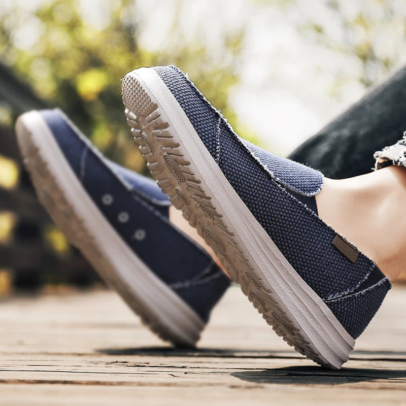Summer Denim Canvas Uomini Scarpe casual traspiranti Sneaker non slittanti per estesi comodi scarpe da guida comodi mocassini da uomo di grandi dimensioni 39-47