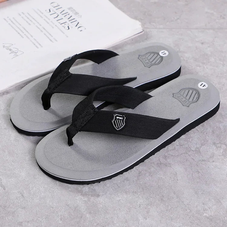 Casual Slippers For Men Flip Flops Beach Sandals Summer Non-Slip Fashion Flat Slides Outdoor Slippers Indoor House Shoes Male
