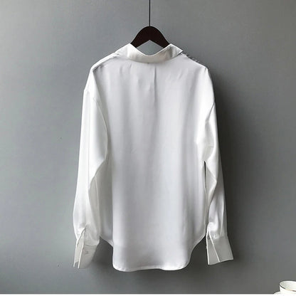 Spring Fashion Button Up Satin Seidenhemd Vintage Bluse Frauen weiße Tops Lady Long Sleeves weibliche losen Straßenhemden 11355