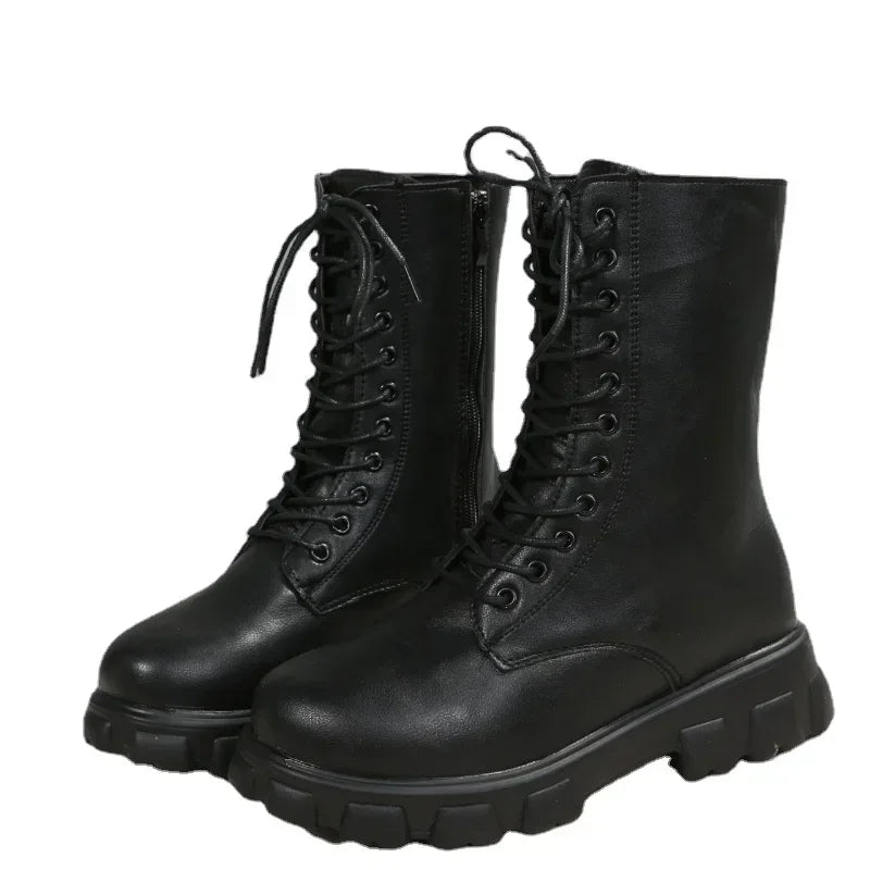 Boots Femmes 2024 AUTUMNE HIVER PU Cuir en cuir blanc Boots Boots Motorcycle Botines Femelle Talons Chunky Platform Boots Botas Mujer