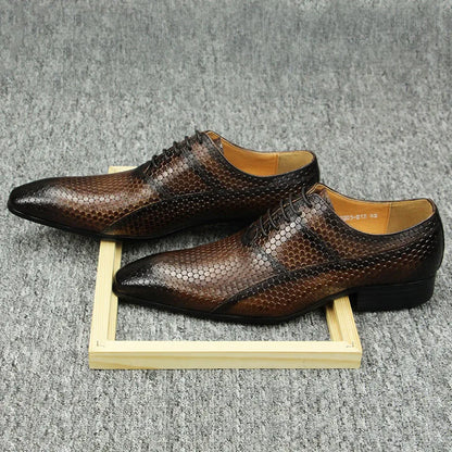 New Trendy Men Shoes Summer British Style Retro Business Dress Office Oxfords Upper Exquisite Carved Lace Up Leather Man Shoe CN
